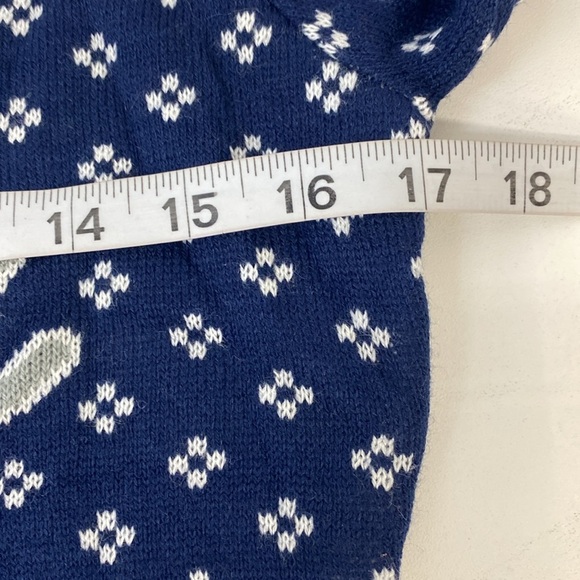 NFL Dallas Cowboy's Christmas Sweater Size Small V-neck - Picture 7 of 11